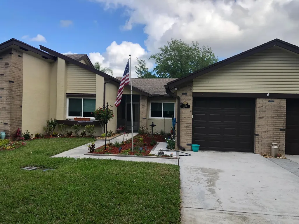 119 Ramblewood Circle Royal Palm Beach FL 33411