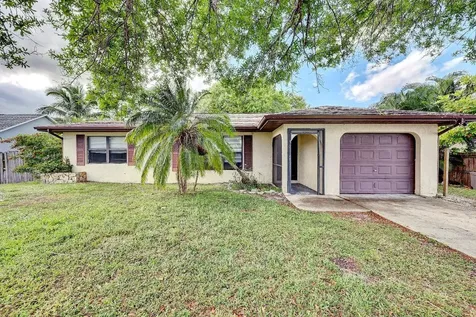 2150 SW Idaho Lane Port St Lucie FL 34953