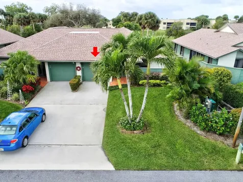 6835 SE Bunker Hill Drive Hobe Sound FL 33455