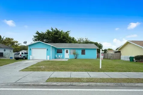 1761 SE Airoso Boulevard Port St Lucie FL 34984