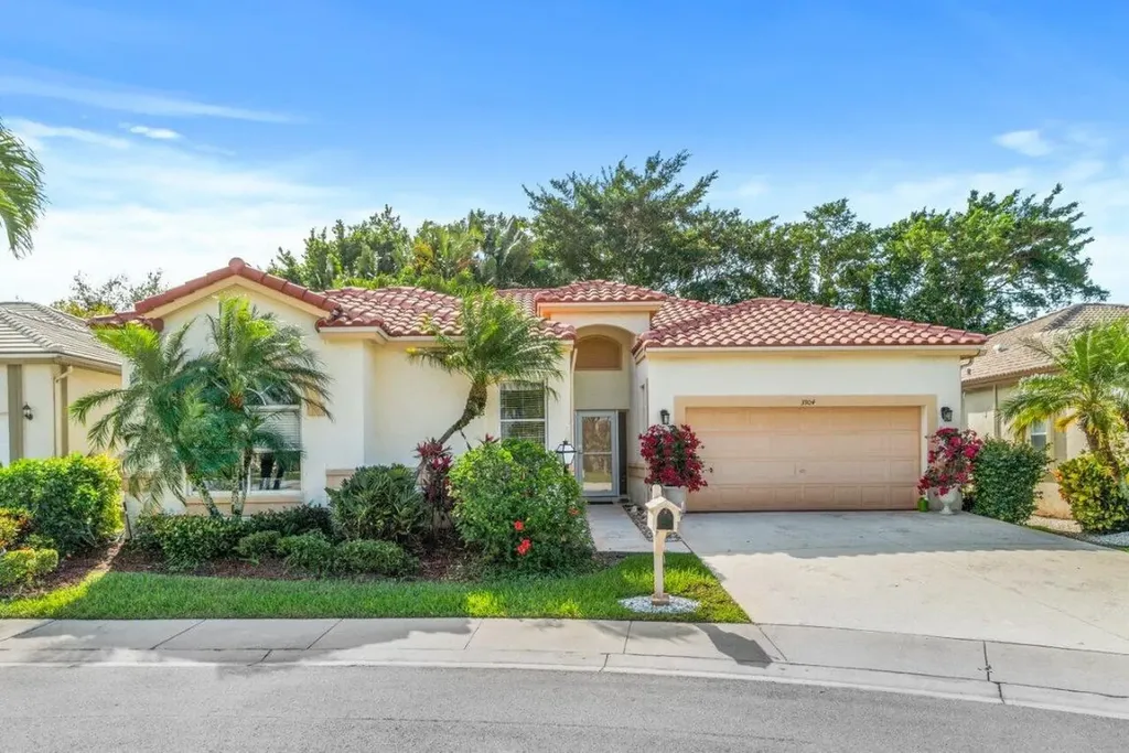 3904 Summer Chase Court Lake Worth FL 33467