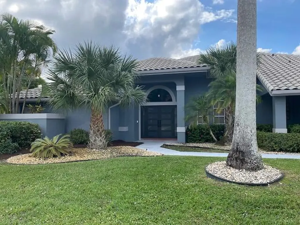 11050 Boca Woods Lane Boca Raton FL 33428