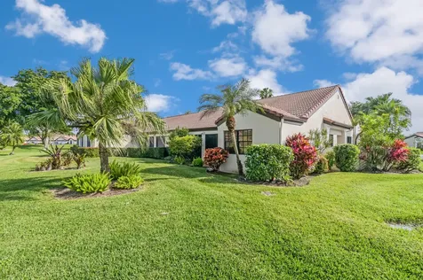 8307 Mooring Circle Boynton Beach FL 33472