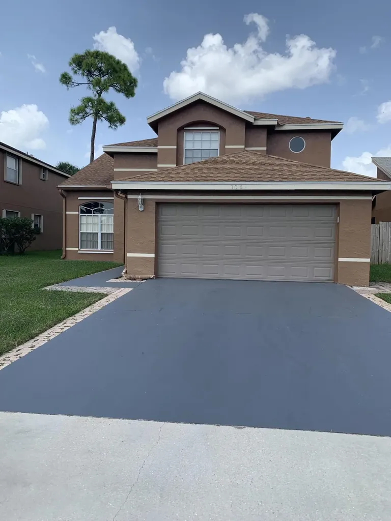106 Heatherwood Drive Royal Palm Beach FL 33411