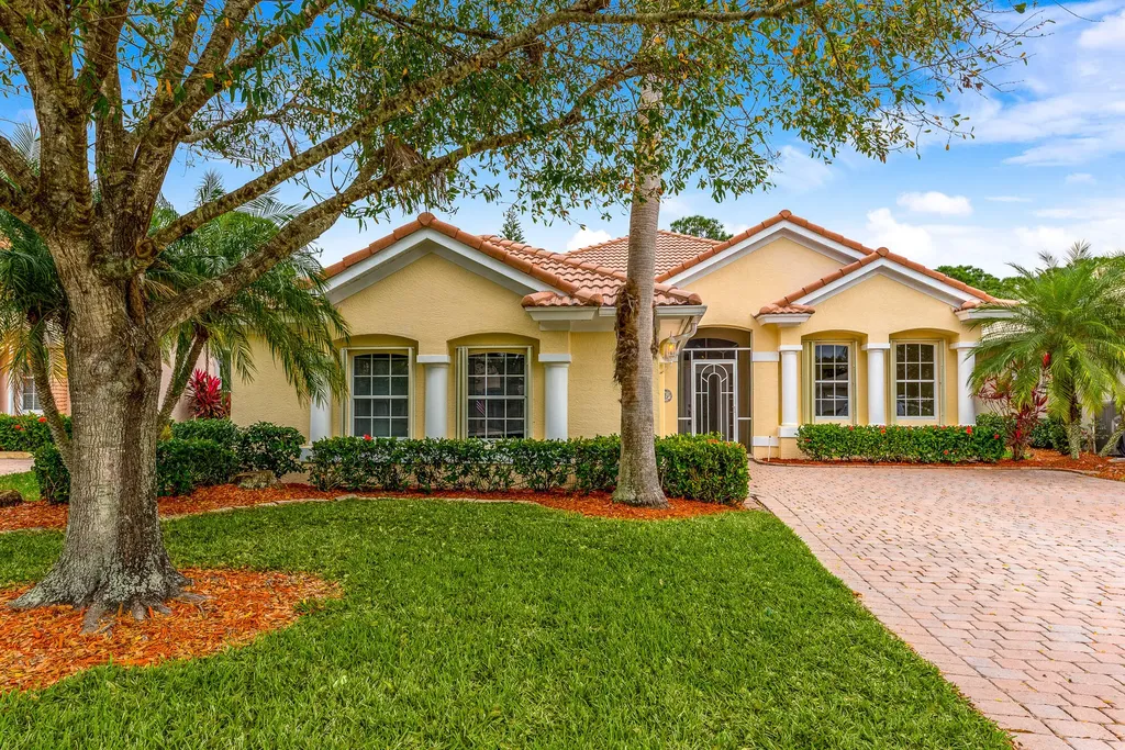 3809 NW Royal Oak Drive Jensen Beach FL 34957
