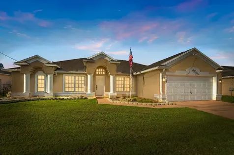 2362 SW Savage Boulevard Port St Lucie FL 34953