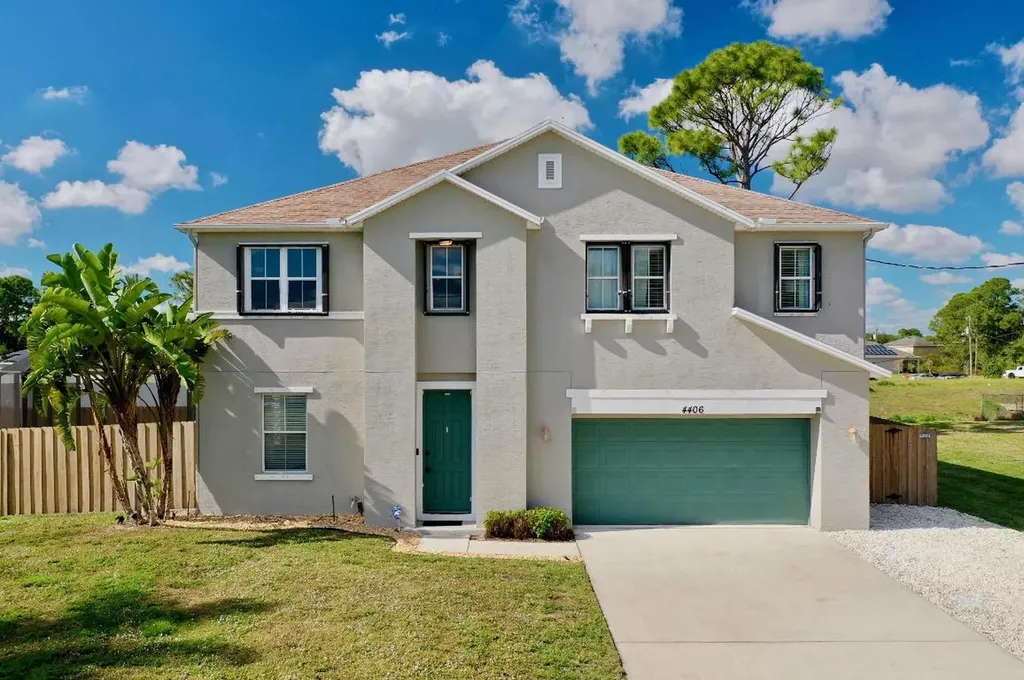 4406 SW Idlewild Street Port St Lucie FL 34953