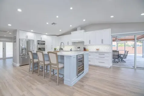 284 Old Country Road S Wellington FL 33414