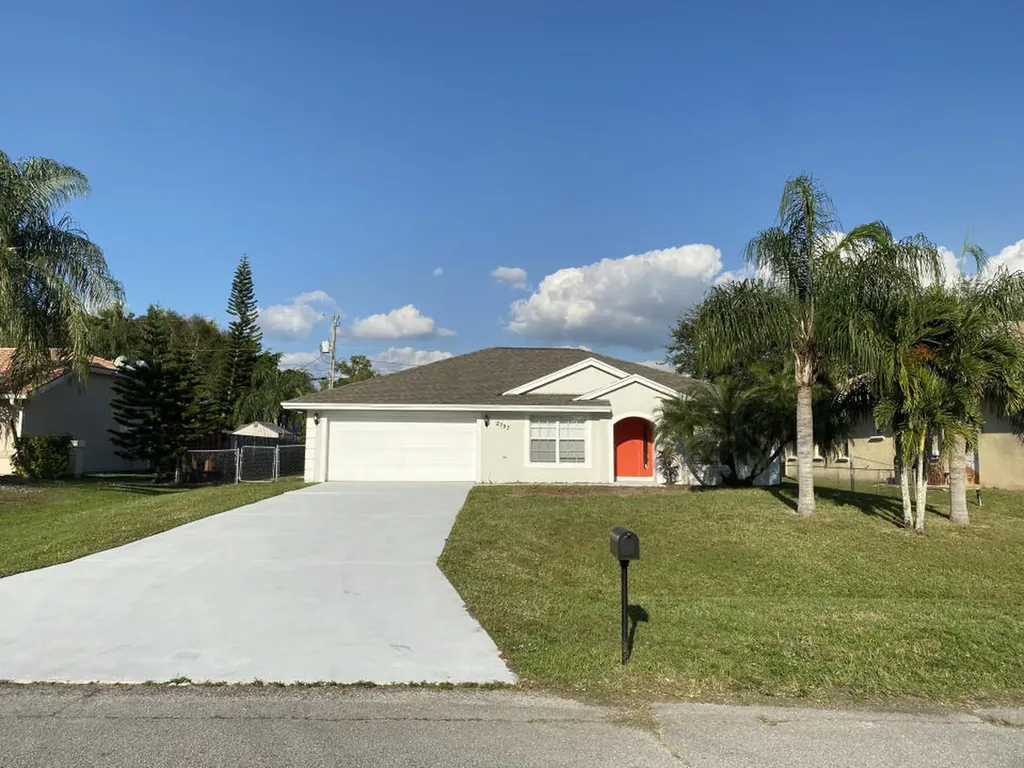 2793 SE Eagle Drive Port St Lucie FL 34984