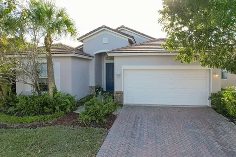 9517 SW Flowermound Circle Port St Lucie FL 34987