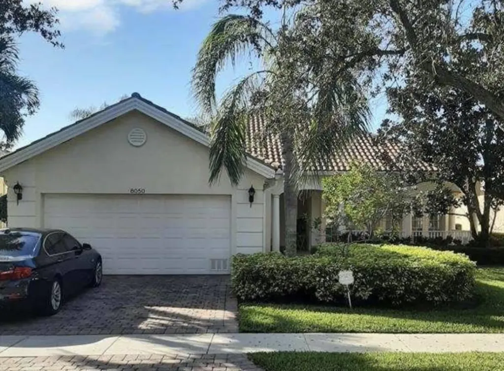 8050 Inagua Lane Wellington FL 33414