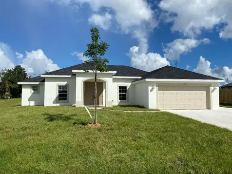 493 SW Leona Drive Port St Lucie FL 34953
