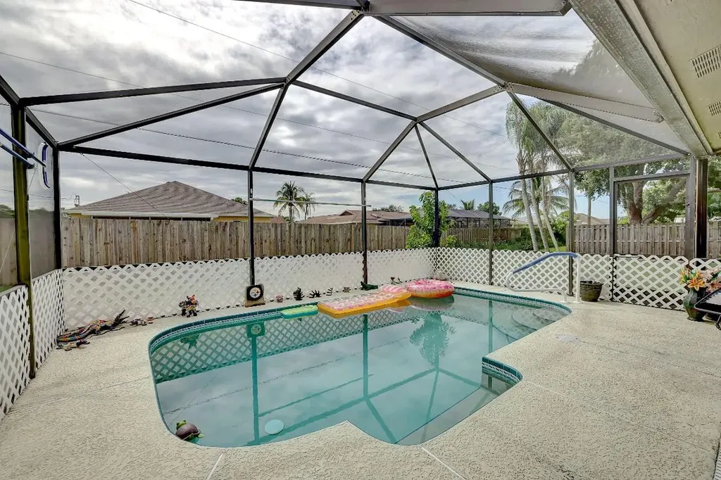 626 SW Sandbar Terrace Port St Lucie FL 34953