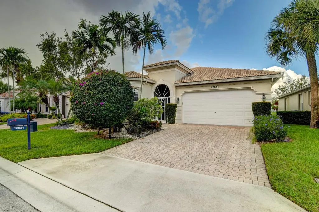 12631 Via Ravenna Boynton Beach FL 33436