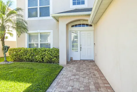 2640 12th Square SW Vero Beach FL 32968