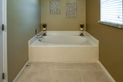 2640 12th Square SW Vero Beach FL 32968