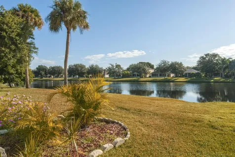 2640 12th Square SW Vero Beach FL 32968