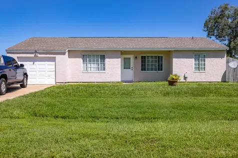 1669 SE North Blackwell Drive Port St Lucie FL 34952