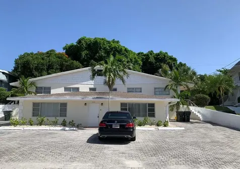 434 SW 9th Street Boca Raton FL 33432