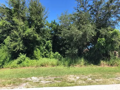 1999 SW Monterrey Lane Port St Lucie FL 34953
