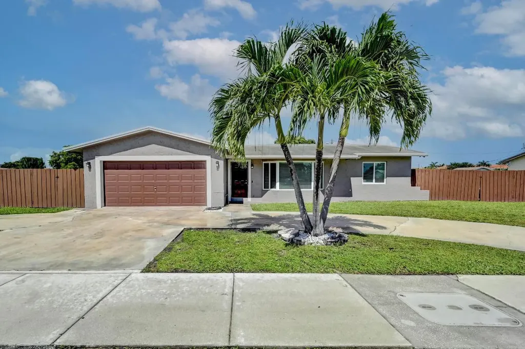 601 NE 40th Street Deerfield Beach FL 33064