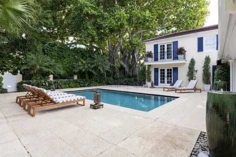 1025 N Lake Way Palm Beach FL 33480