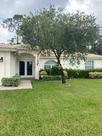 231 Park Road N Royal Palm Beach FL 33411