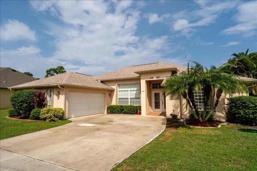 6485 NW Groveland Terrace Port St Lucie FL 34986