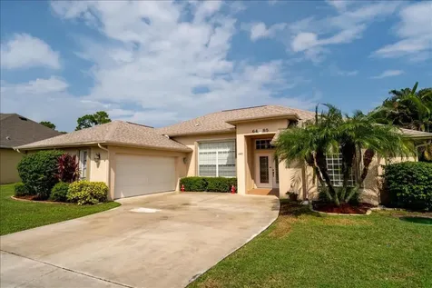 6485 NW Groveland Terrace Port St Lucie FL 34986