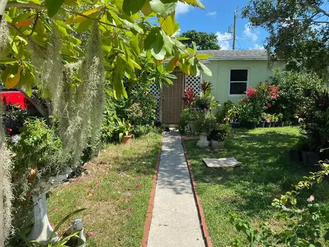 1218 S D Street Lake Worth Beach FL 33460