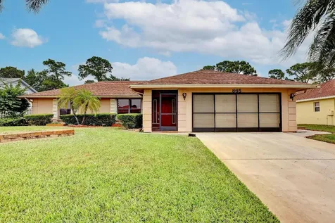 865 SE Lansdowne Avenue Port St Lucie FL 34983