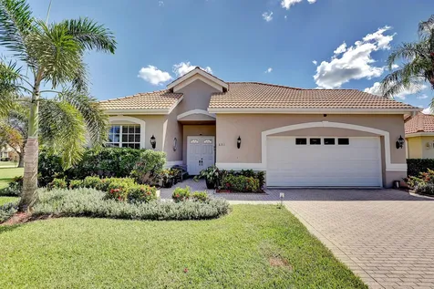 631 SW Lake Charles Circle Port St Lucie FL 34986