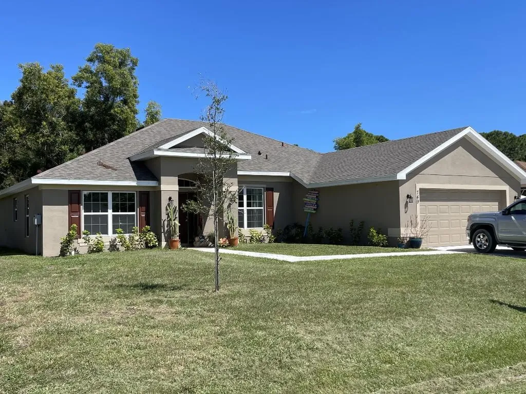 749 SE Streamlet Avenue Port St Lucie FL 34983