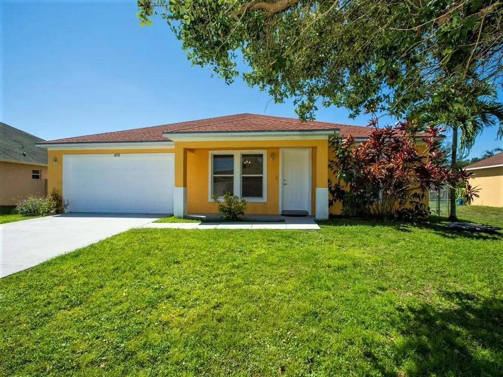 4232 SW Winslow Street Port St Lucie FL 34953