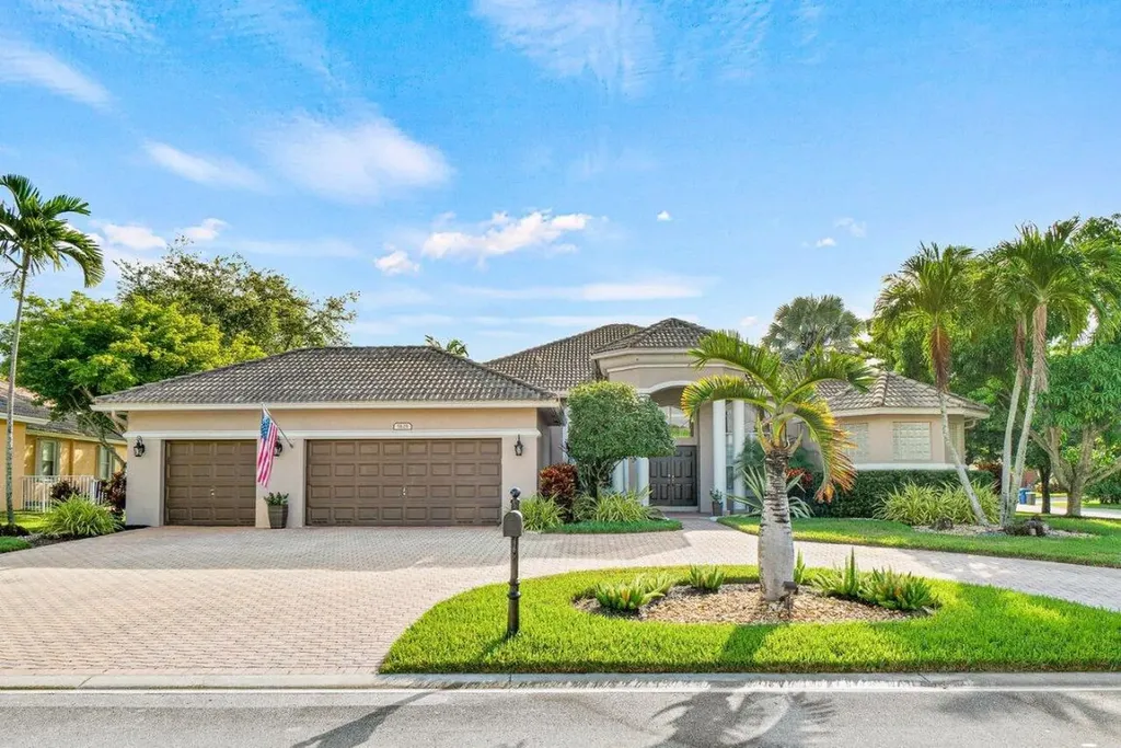 5125 NW 57th Drive Coral Springs FL 33067