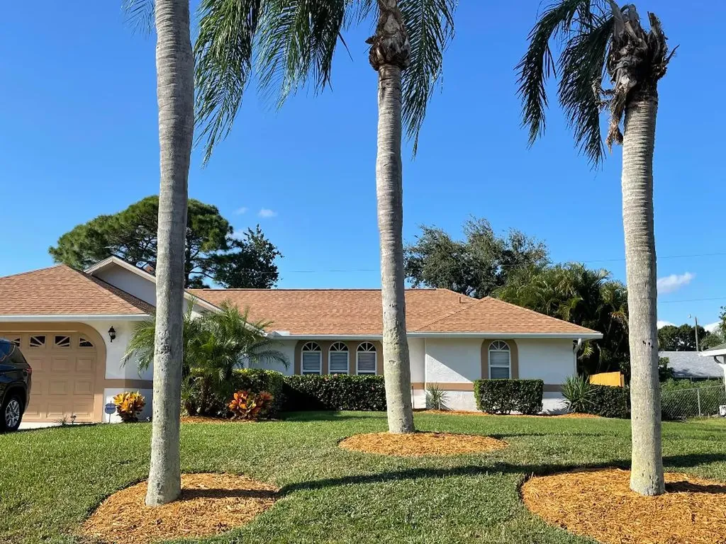 309 SE Crosspoint Drive Port St Lucie FL 34983
