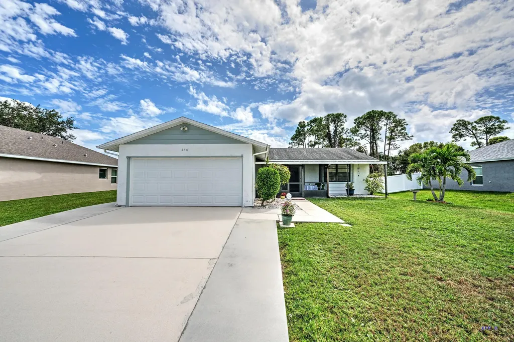 450 SE Karney Terrace Port St Lucie FL 34983