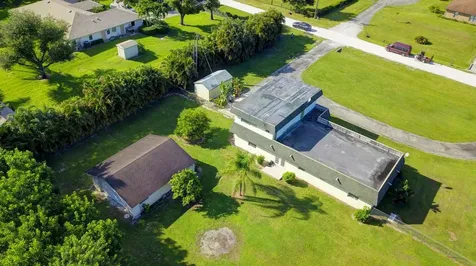16744 E Burns Drive Loxahatchee FL 33470