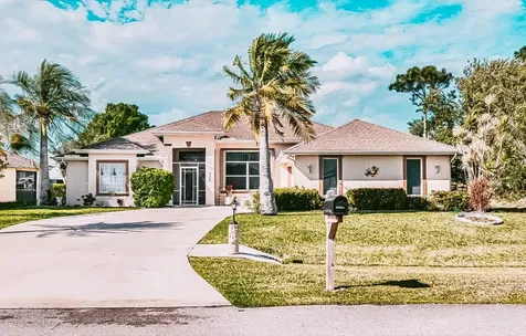 5300 NW Almond Avenue Port St Lucie FL 34986