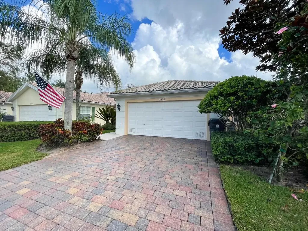 2808 Rio Claro Drive N Wellington FL 33414