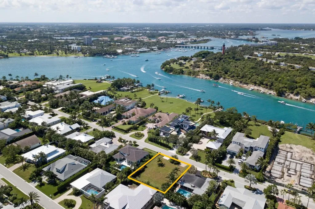 115 Lighthouse Drive Jupiter Inlet Colony FL 33469