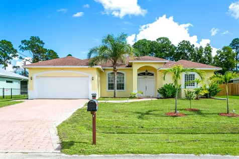 3621 SW Europe Street Port St Lucie FL 34953
