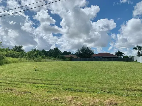 6450 NW Frenze Street Port St Lucie FL 34986
