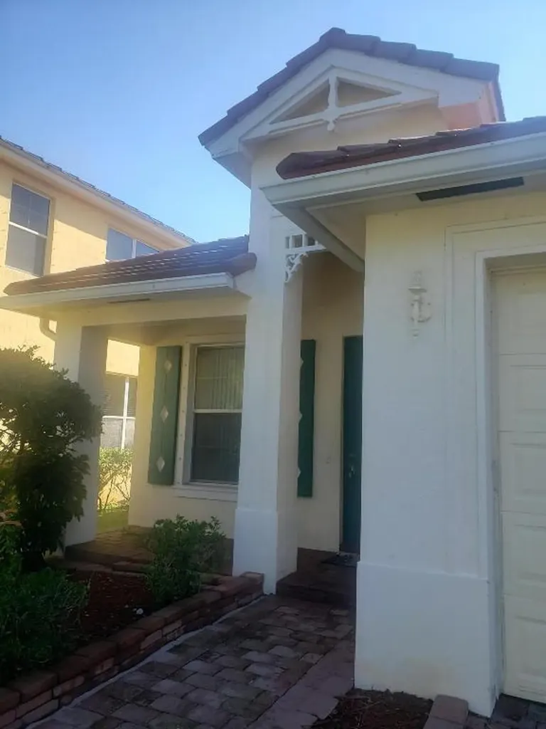 683 Belle Grove Lane Royal Palm Beach FL 33411