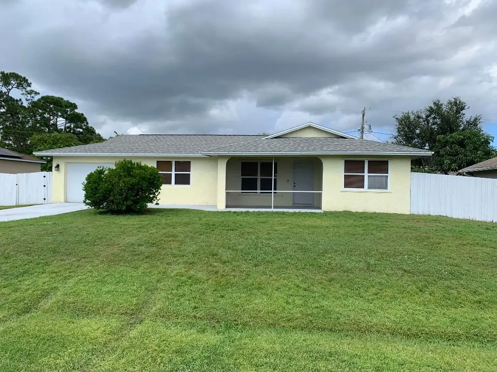 1031 SW Payne Avenue Port St Lucie FL 34953