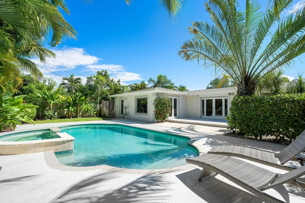 311 Ellamar Road West Palm Beach FL 33405
