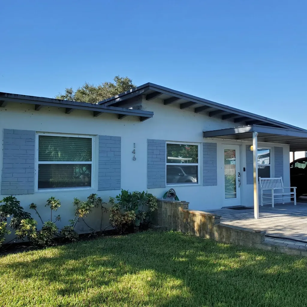 146 SE 9th Avenue Boynton Beach FL 33435