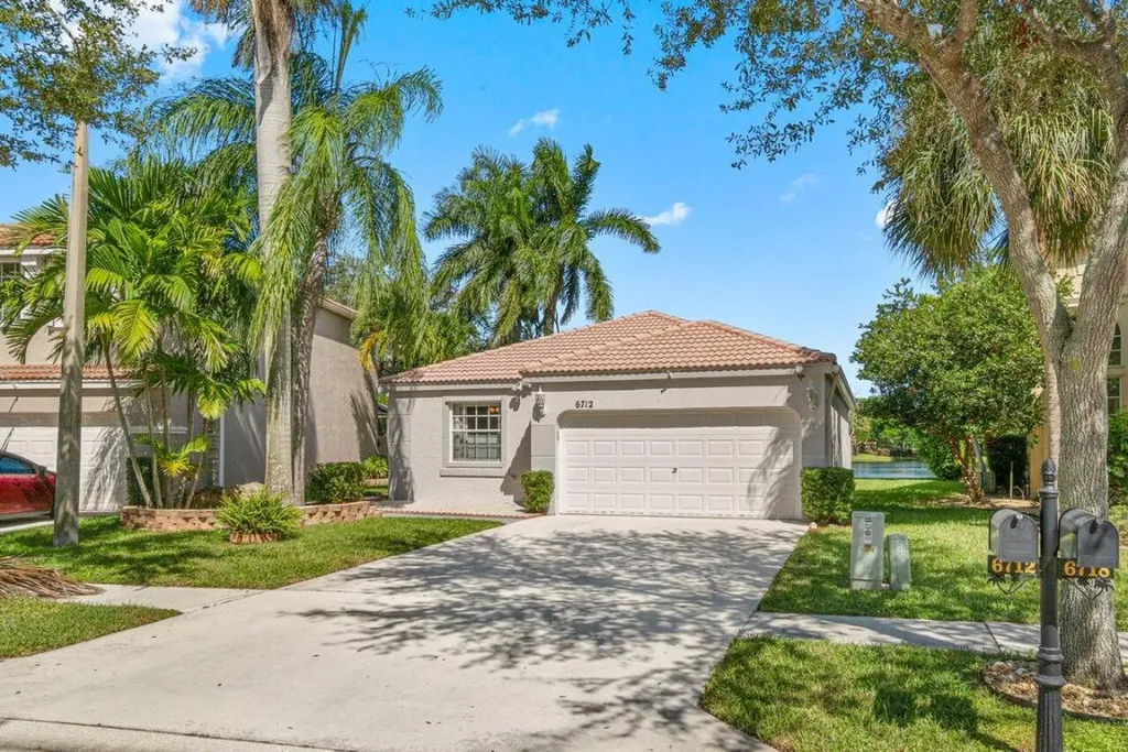 6712 Columbia Avenue Lake Worth FL 33467