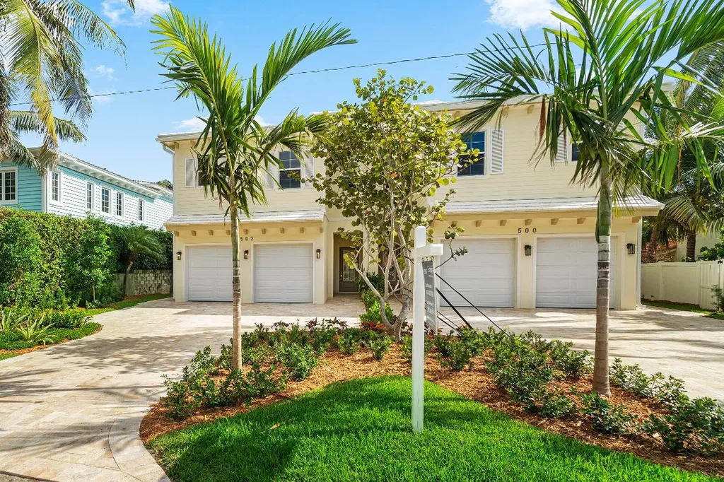 Boca Raton FL, 500 NE Wavecrest Way