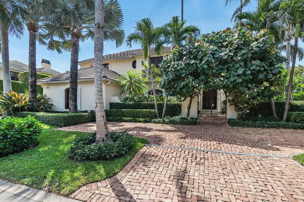 250 Country Club Road Palm Beach FL 33480